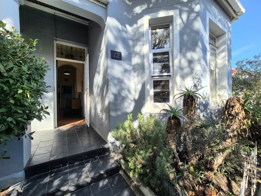 4 Bedroom Property for Sale in Wynberg Upper Western Cape